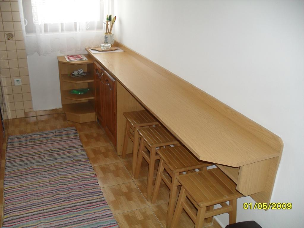 Hrustin Penzion U Peta מראה חיצוני תמונה